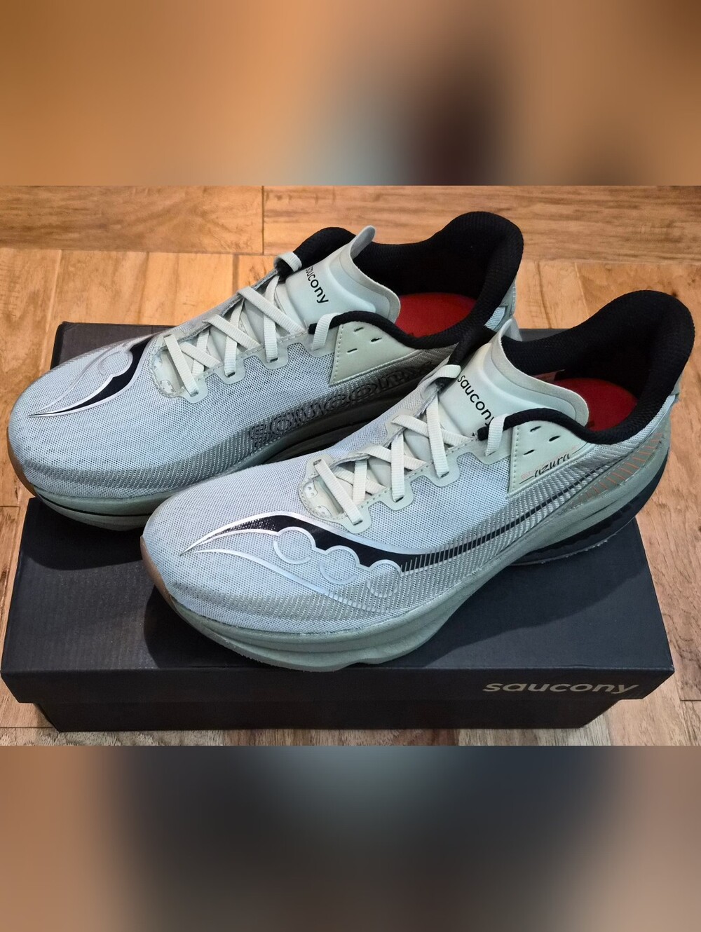 Saucony Endorphin Azura Super Trainer Running Shoes